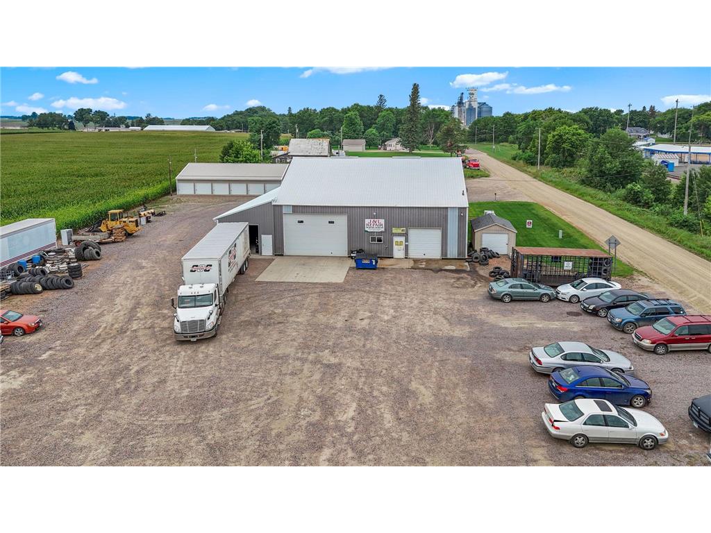 466 E Borden Avenue Buffalo Lake MN 55314 6692017 image17