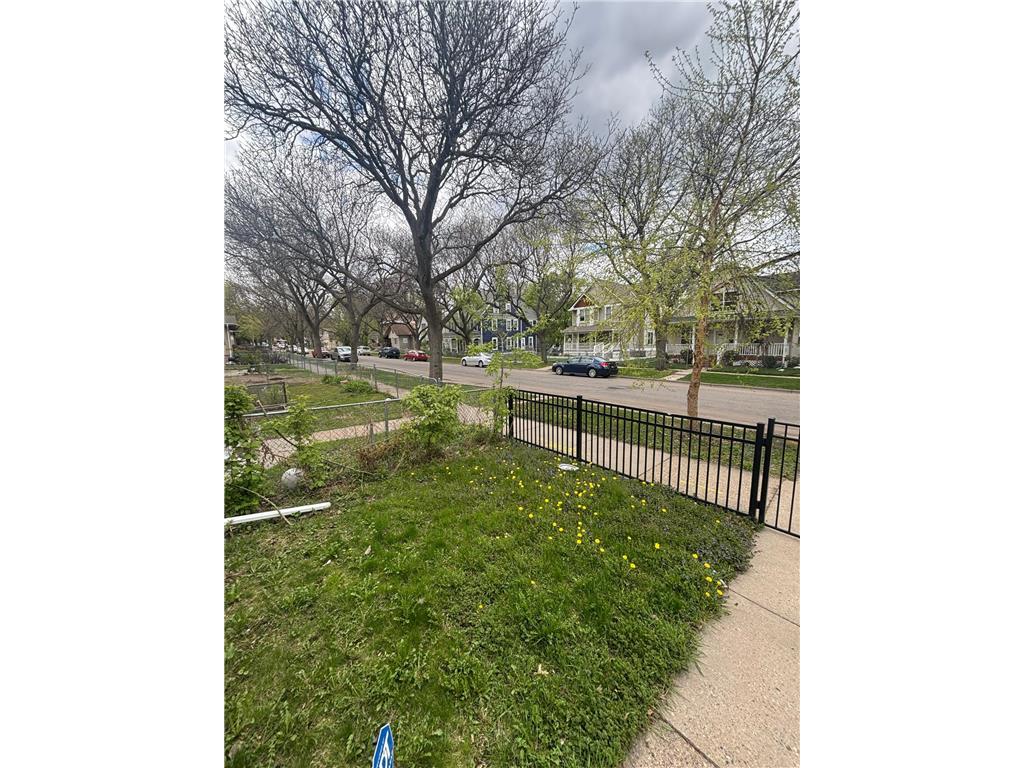 466 Edmund Avenue Saint Paul MN 55103 7090647 image2