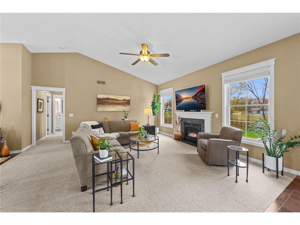 4661 382nd Drive North Branch MN 55056 7063363 image12