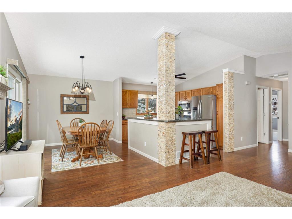 4664 Beacon Hill Road Eagan MN 55122 6508519 image1