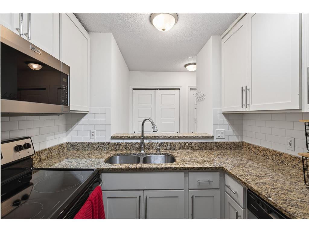 4664 Tower Street SE #212 Prior Lake MN 55372 7077845 image11