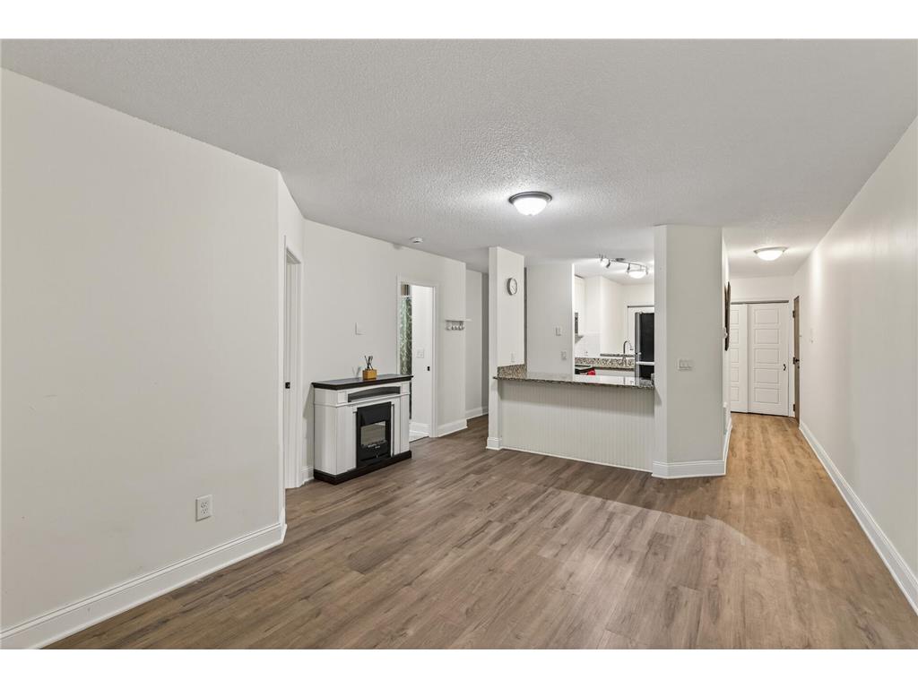 4664 Tower Street SE #212 Prior Lake MN 55372 7077845 image3