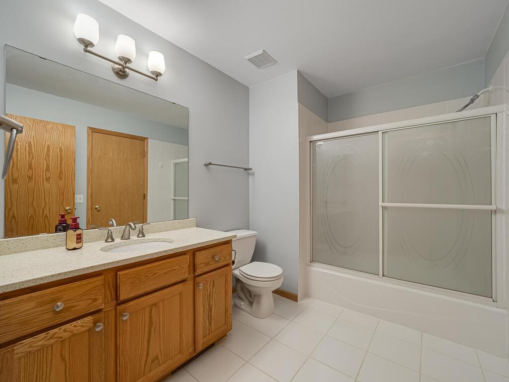 4669 Centerville Road White Bear Twp MN 55127 6826922 image23