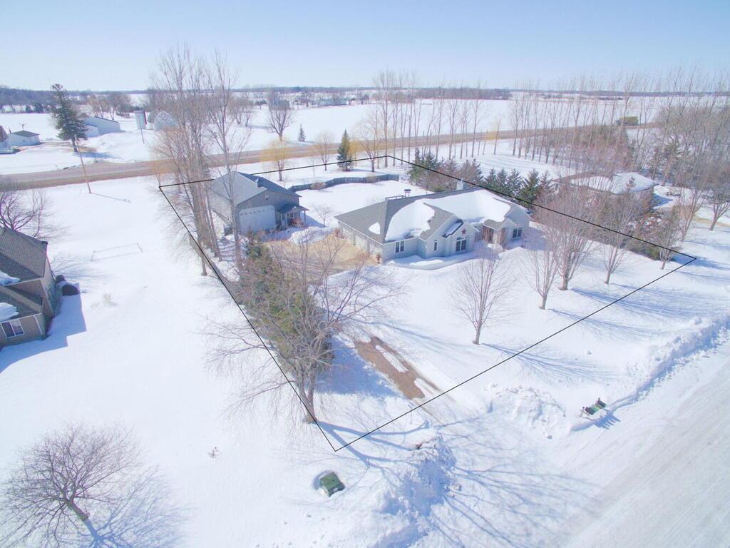 4671 Castle Circle, Lester Prairie, MN 55354 MLS 6344323 Edina Realty