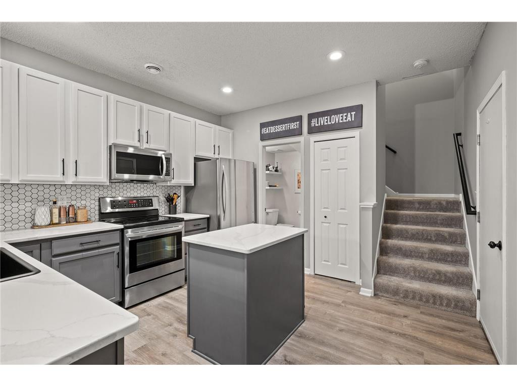 4673 Blaine Avenue #907 Inver Grove Heights MN 55076 6614365 image1