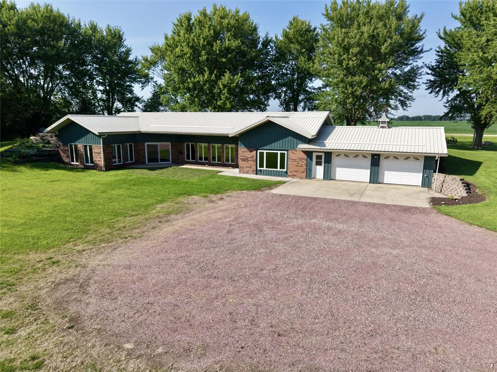 46739 900th Street Windom MN 56101 6767631 image1
