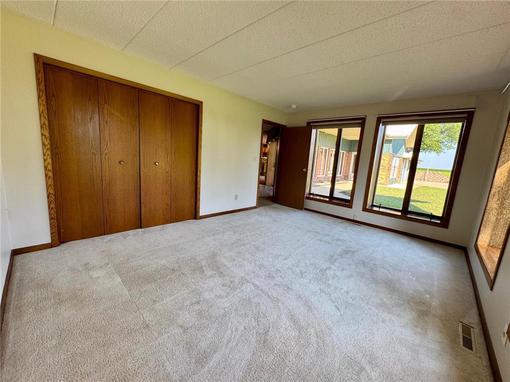 46739 900th Street Windom MN 56101 6767631 image25