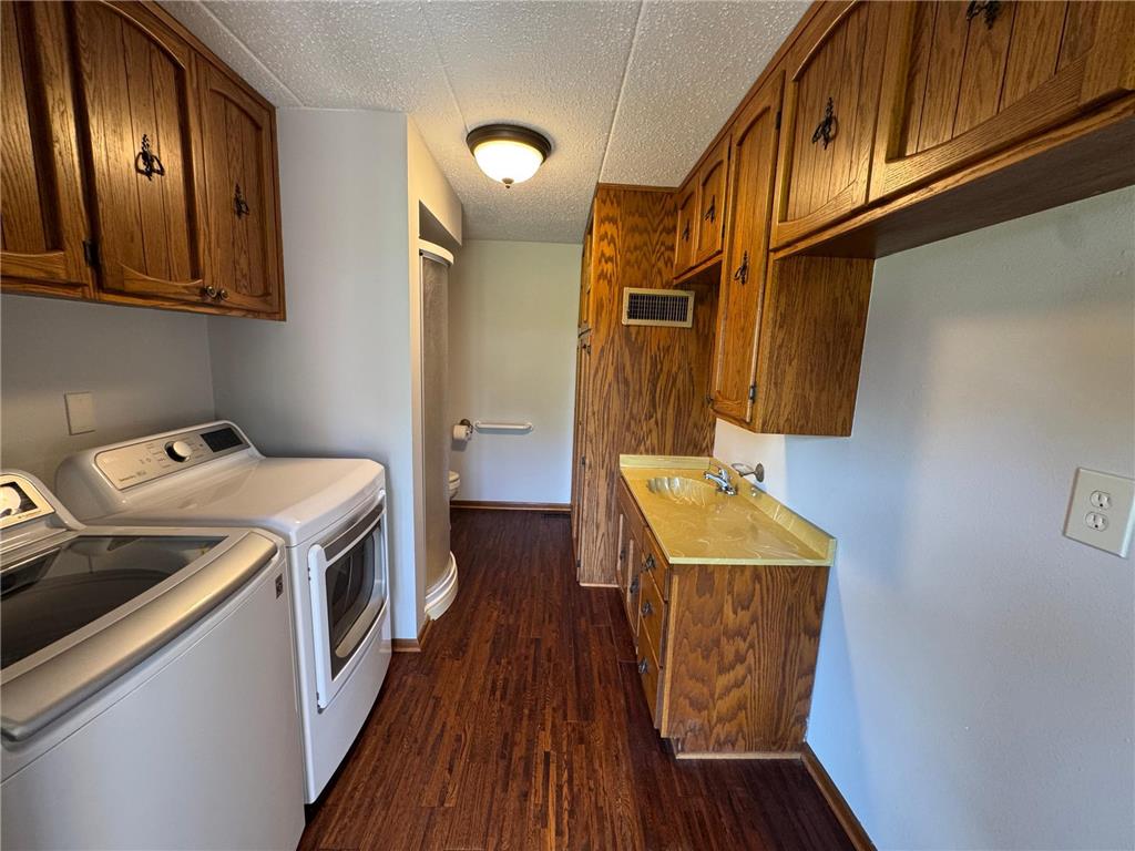 46739 900th Street Windom MN 56101 6767631 image30