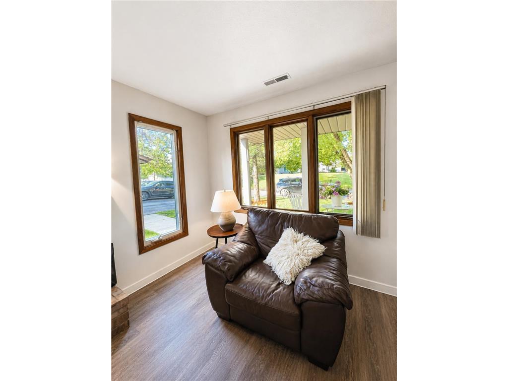 4677 Sorrell Point Eagan MN 55122 7092161 image3