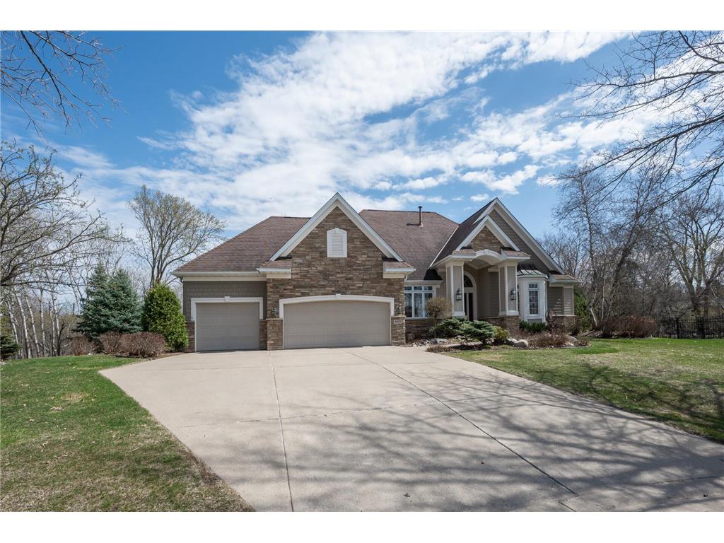 468 Hillscourte N Roseville MN 55113 6709040 image1