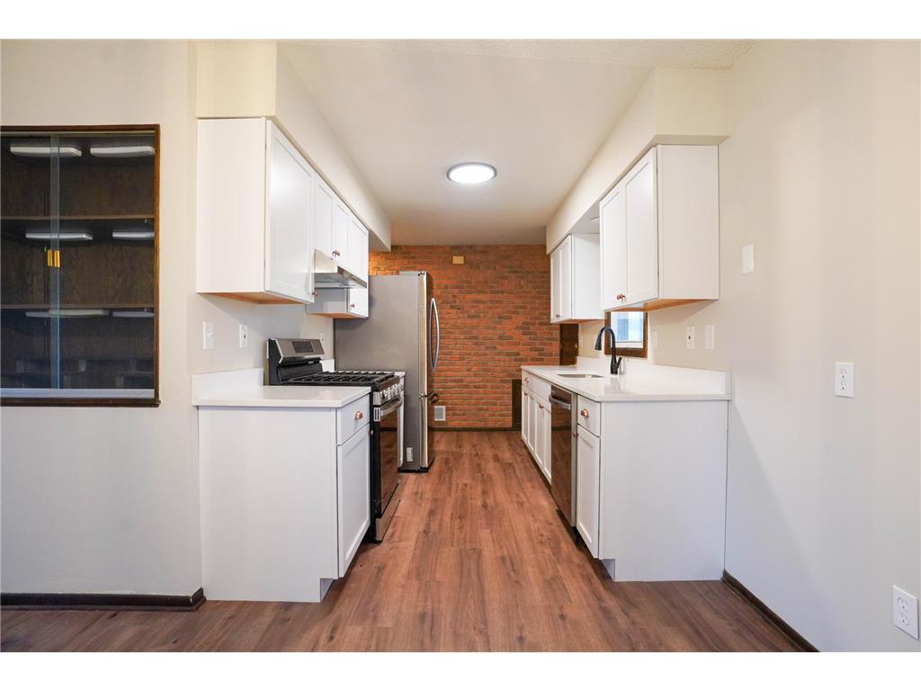 468 Lafond Avenue Saint Paul MN 55103 6483170 image1