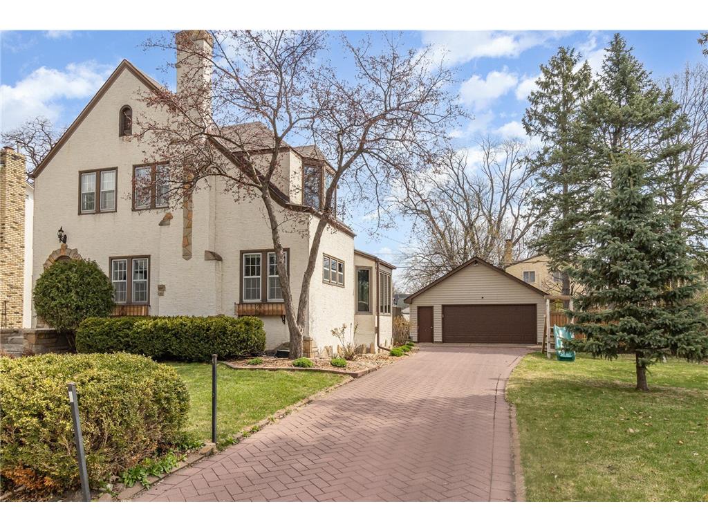 468 Mount Curve Boulevard Saint Paul MN 55105 6703930 image1