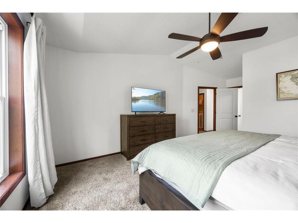 468 Stonewood Lane Burnsville MN 55306 7068286 image37