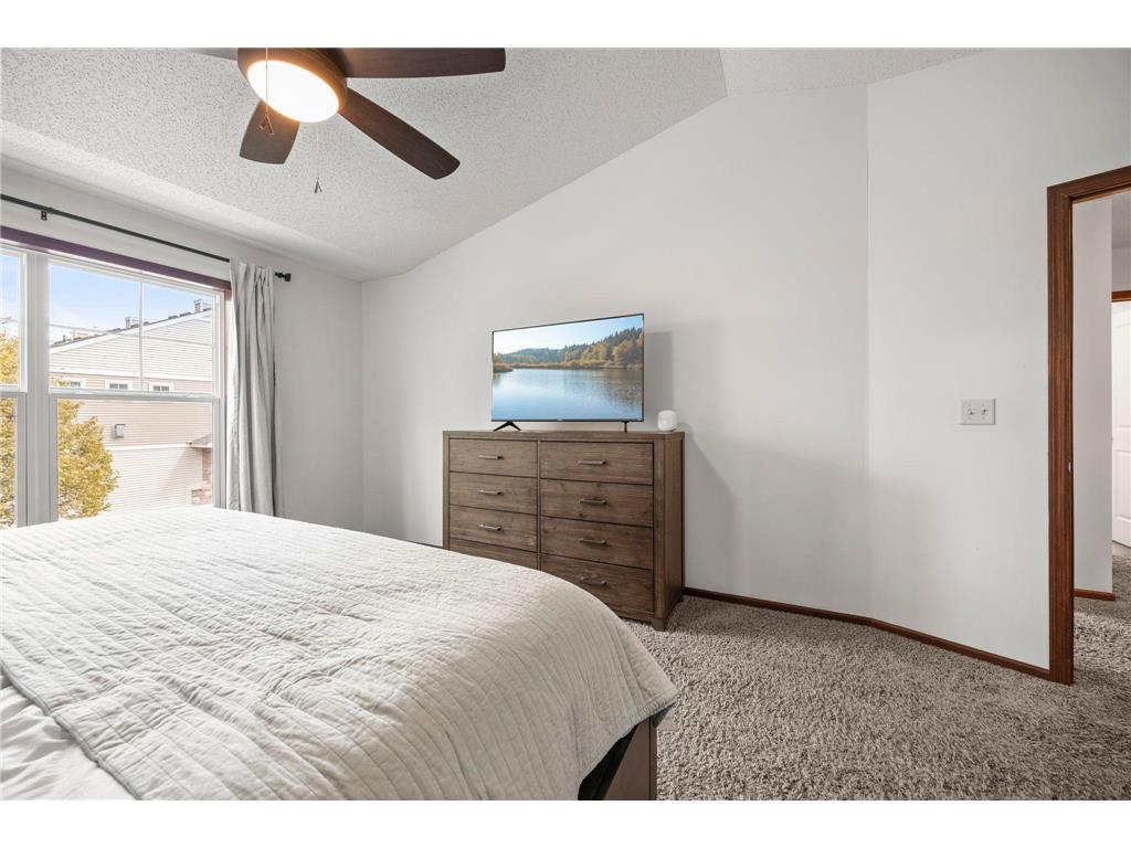 468 Stonewood Lane Burnsville MN 55306 7068286 image38