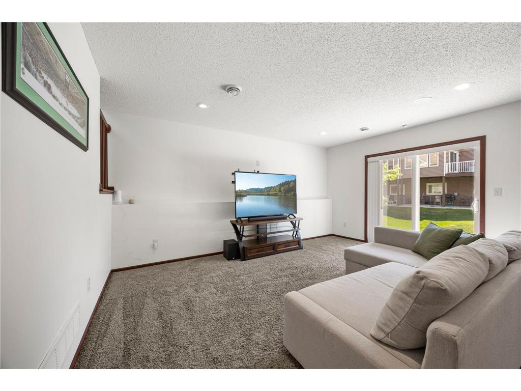 468 Stonewood Lane Burnsville MN 55306 7068286 image47
