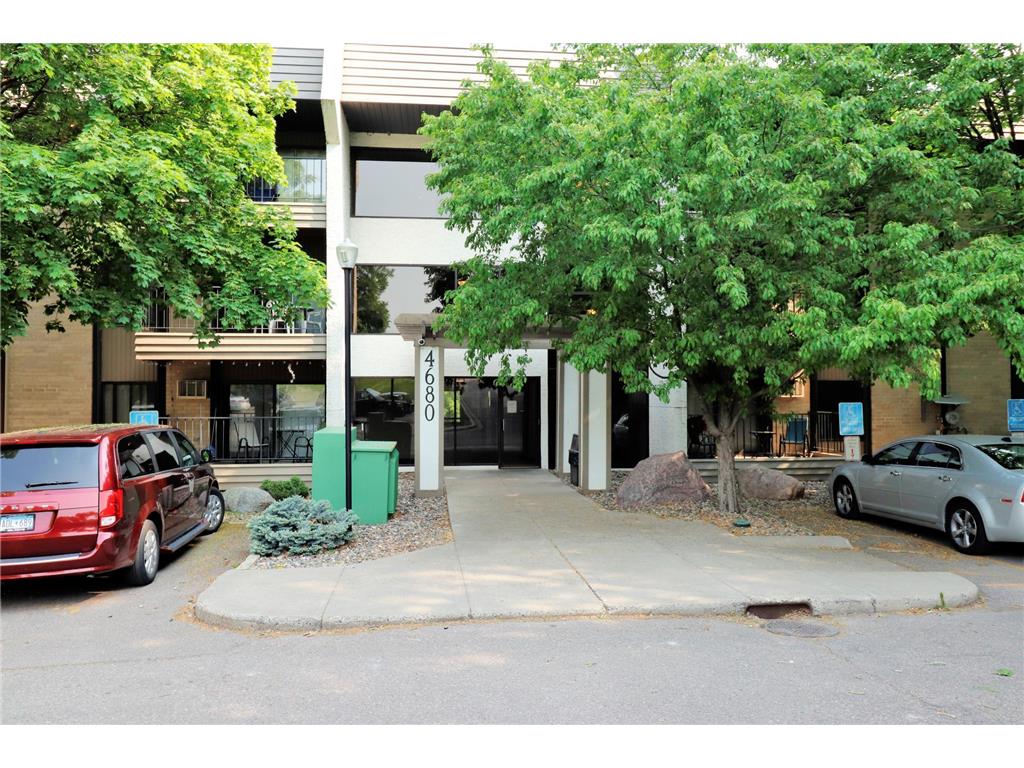4680 Tower Street SE #302 Prior Lake MN 55372 6361097 image1