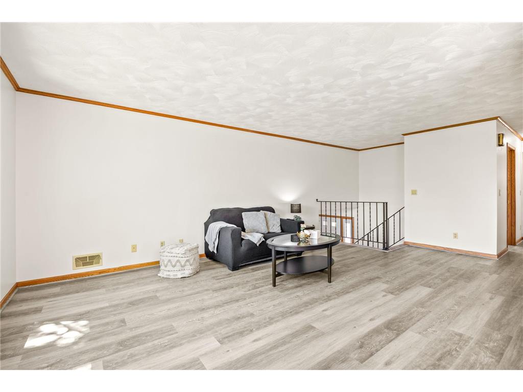 4686 Penkwe Way Eagan MN 55122 7077545 image10