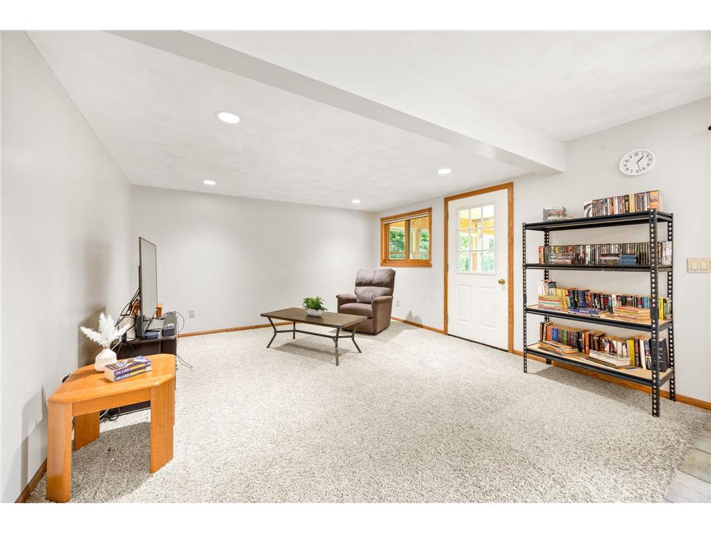 4686 Penkwe Way Eagan MN 55122 7077545 image19