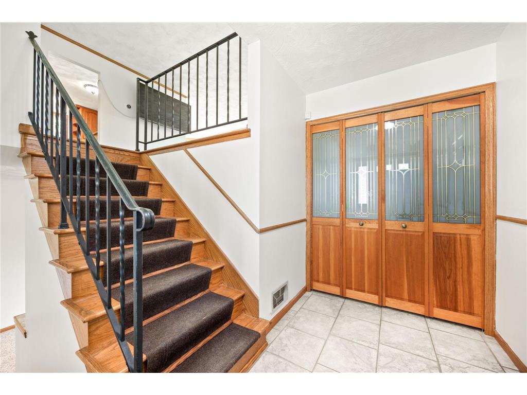 4686 Penkwe Way Eagan MN 55122 7077545 image2