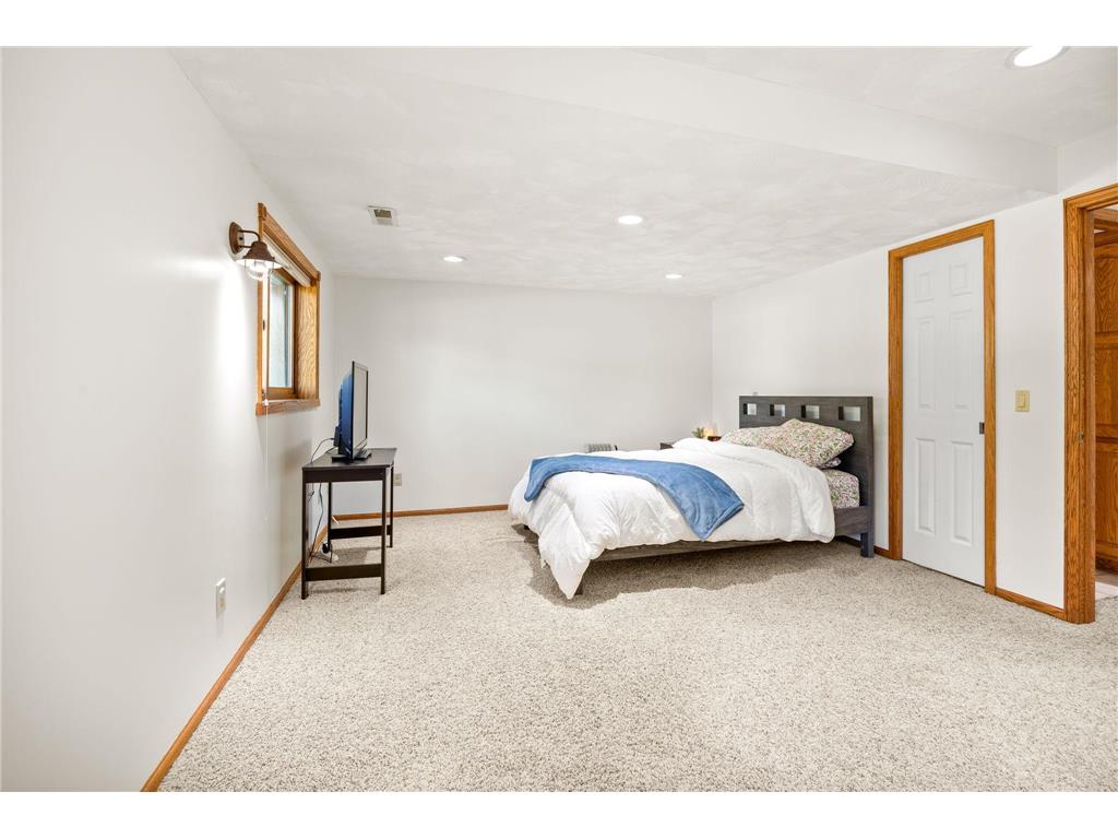 4686 Penkwe Way Eagan MN 55122 7077545 image21