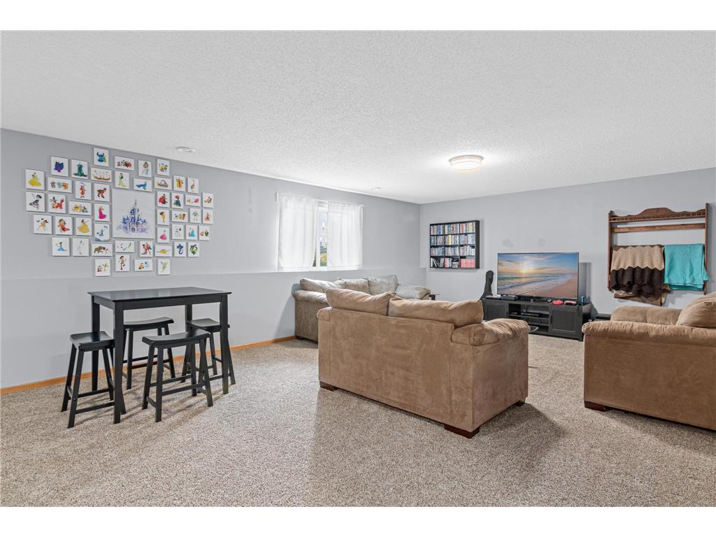 4689 Heritage Parkway N Hugo MN 55038 7092214 image14