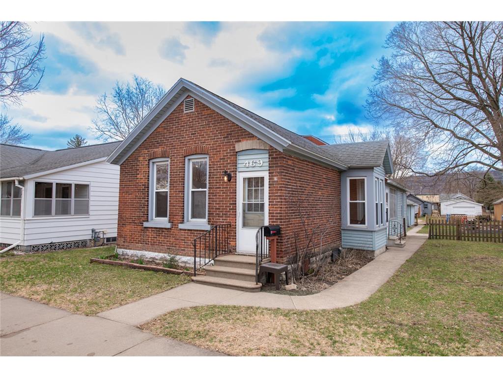469 E 7th Street Winona MN 55987 7048668 image1