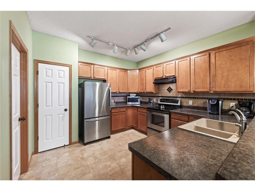 4693 Bloomberg Lane Inver Grove Heights MN 55076 7078589 image12