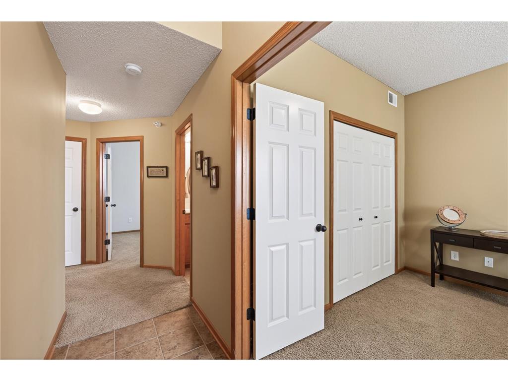 4693 Bloomberg Lane Inver Grove Heights MN 55076 7078589 image16
