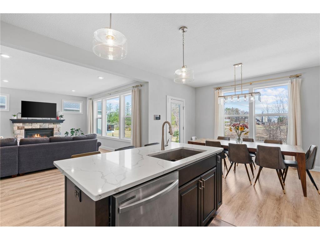 4694 128th Circle NE Blaine MN 55449 7003905 image10
