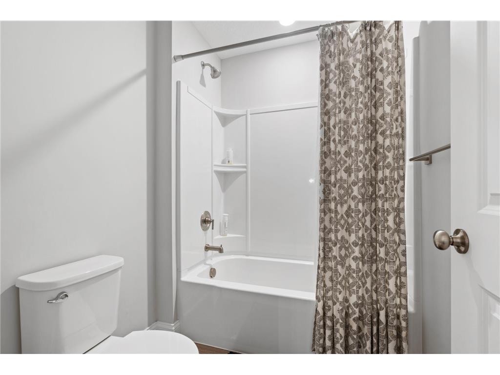 4694 128th Circle NE Blaine MN 55449 7003905 image34