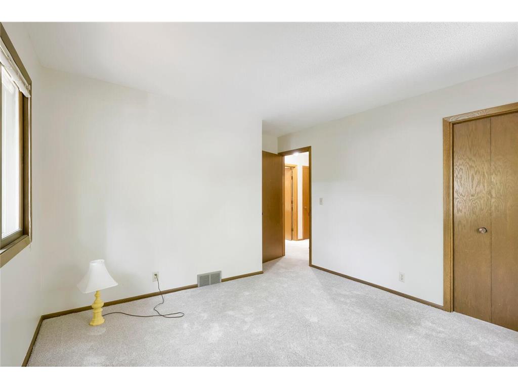 4696 126th Street N White Bear Lake MN 55110 - Bald Eagle 7080889 image19