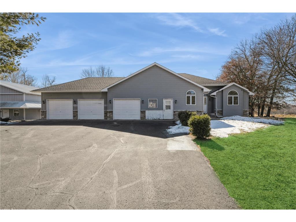 4699 358th Street North Branch MN 55056 6676088 image1