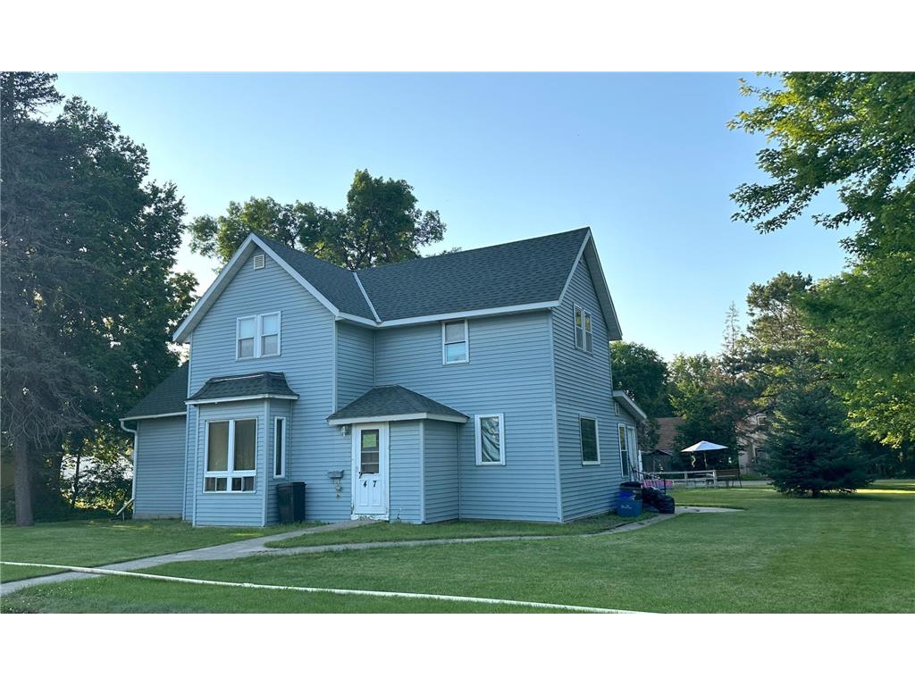 47 E Schlieman Avenue Appleton MN 56208 6560980 image1