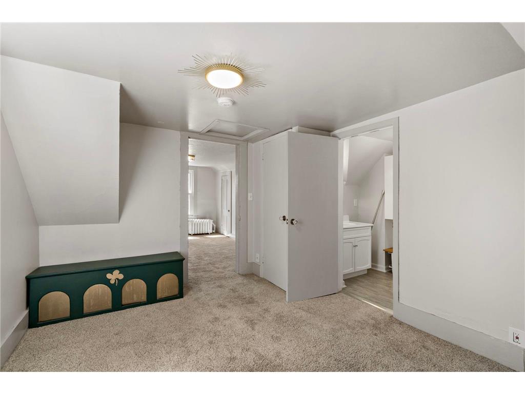 47 Lawson Avenue W Saint Paul MN 55117 7055557 image13