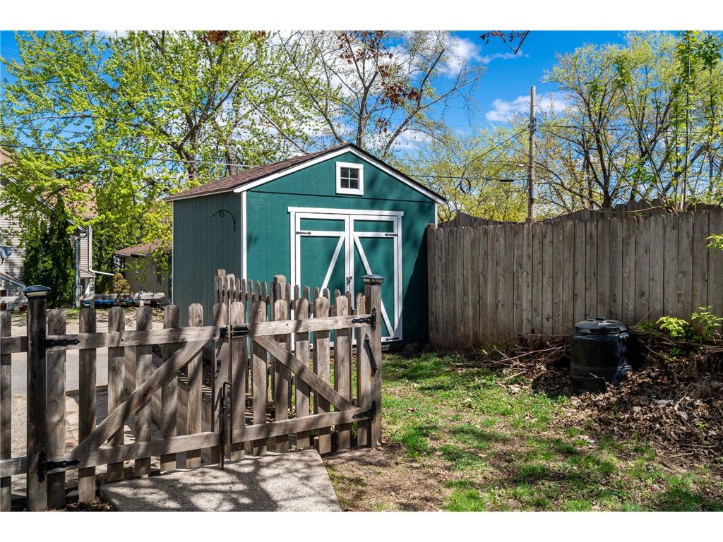 47 Lawson Avenue W Saint Paul MN 55117 7055557 image15