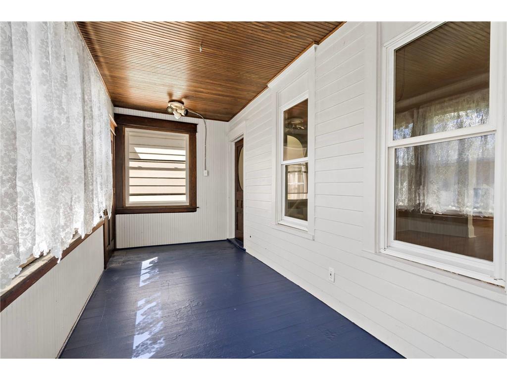 47 Lawson Avenue W Saint Paul MN 55117 7055557 image2