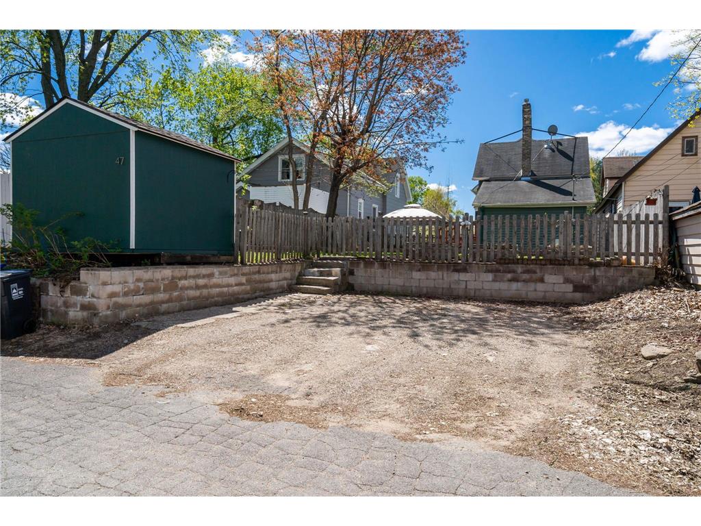 47 Lawson Avenue W Saint Paul MN 55117 7055557 image20