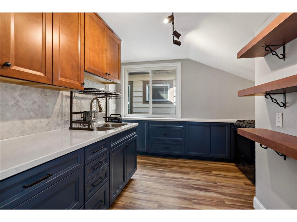 47 Lawson Avenue W Saint Paul MN 55117 7055557 image5