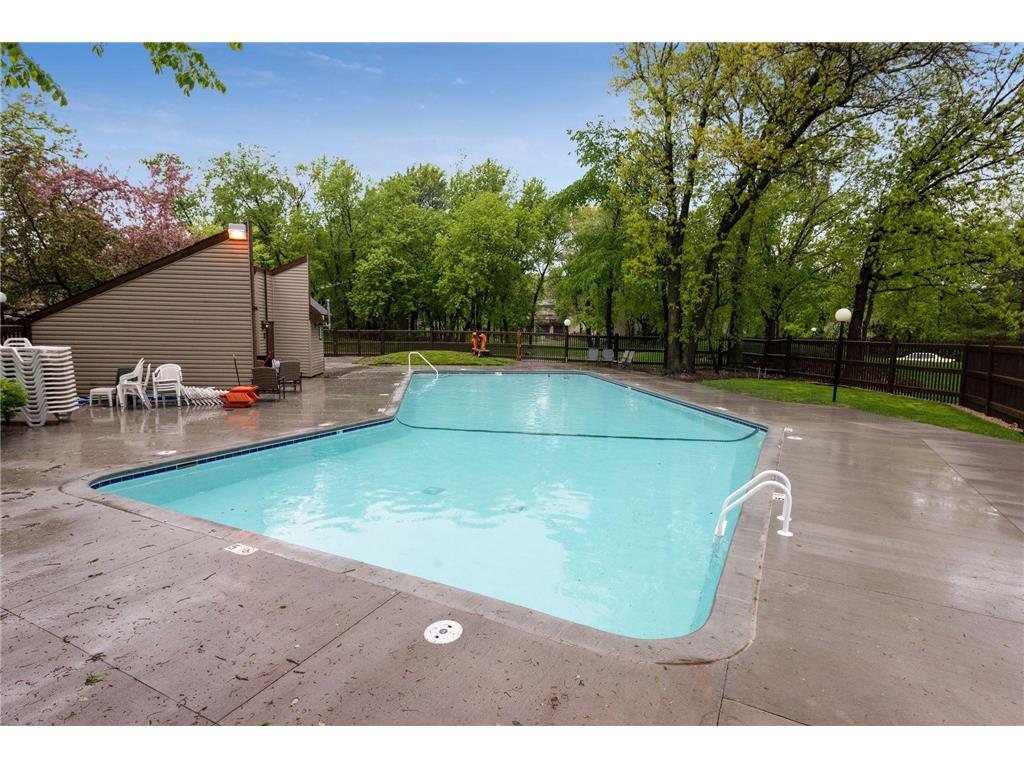 47 River Woods Lane Burnsville MN 55337 7078051 image20