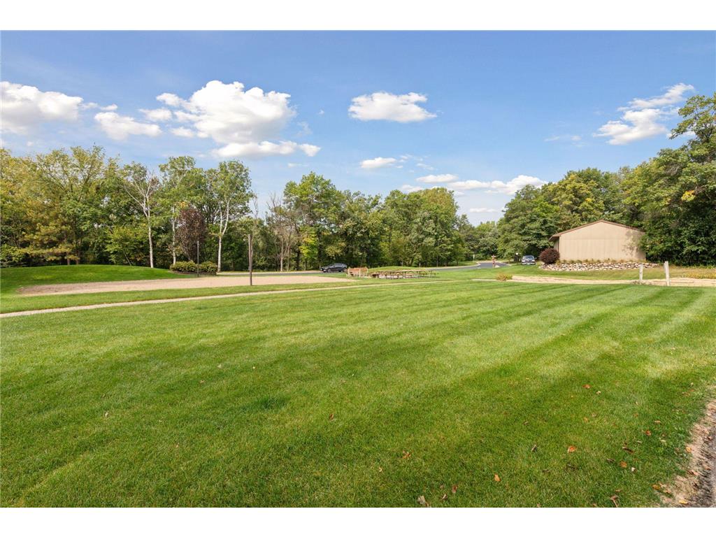47 River Woods Lane Burnsville MN 55337 7078051 image22