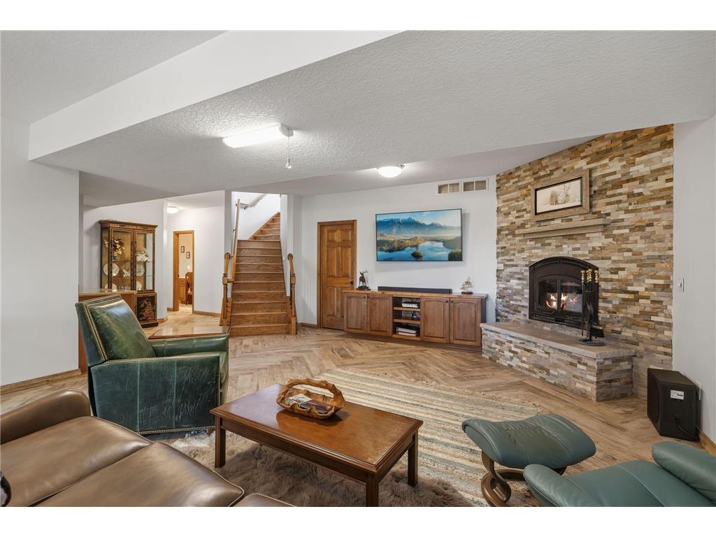 470 Emma Street Norwood Young America MN 55368 - Brand 7071862 image20