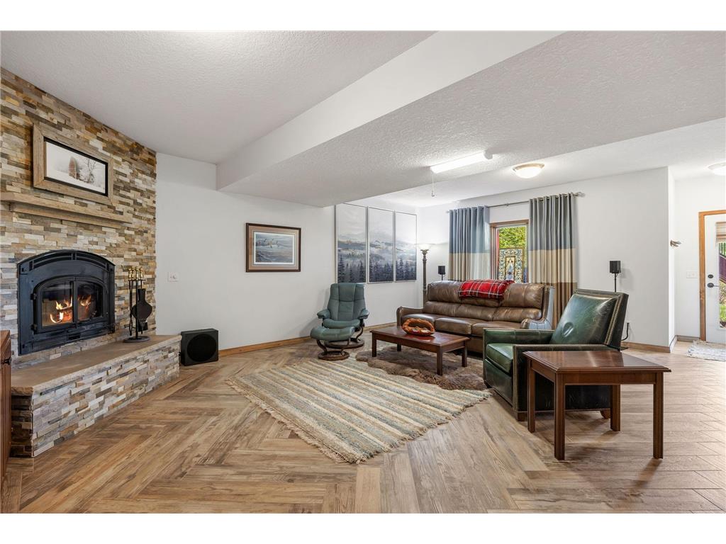470 Emma Street Norwood Young America MN 55368 - Brand 7071862 image21