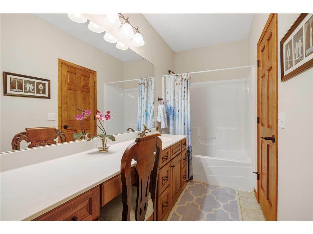 470 Emma Street Norwood Young America MN 55368 - Brand 7071862 image25