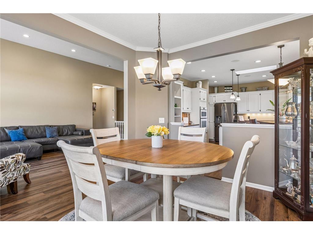 470 Holly Lane N Oakdale MN 55128 7065168 image10