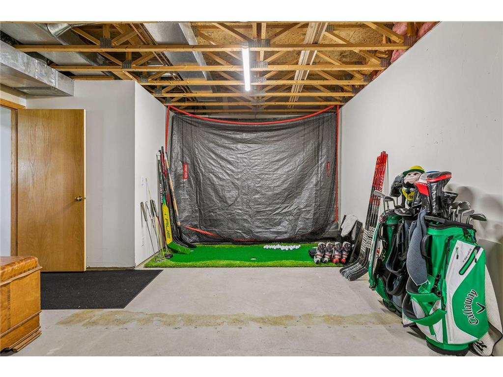 470 Holly Lane N Oakdale MN 55128 7065168 image37