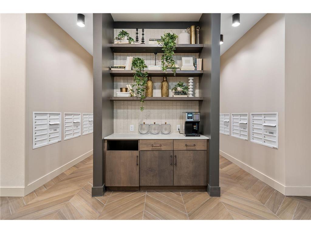 470 Lexington Parkway S #518 Saint Paul MN 55105 6687160 image10