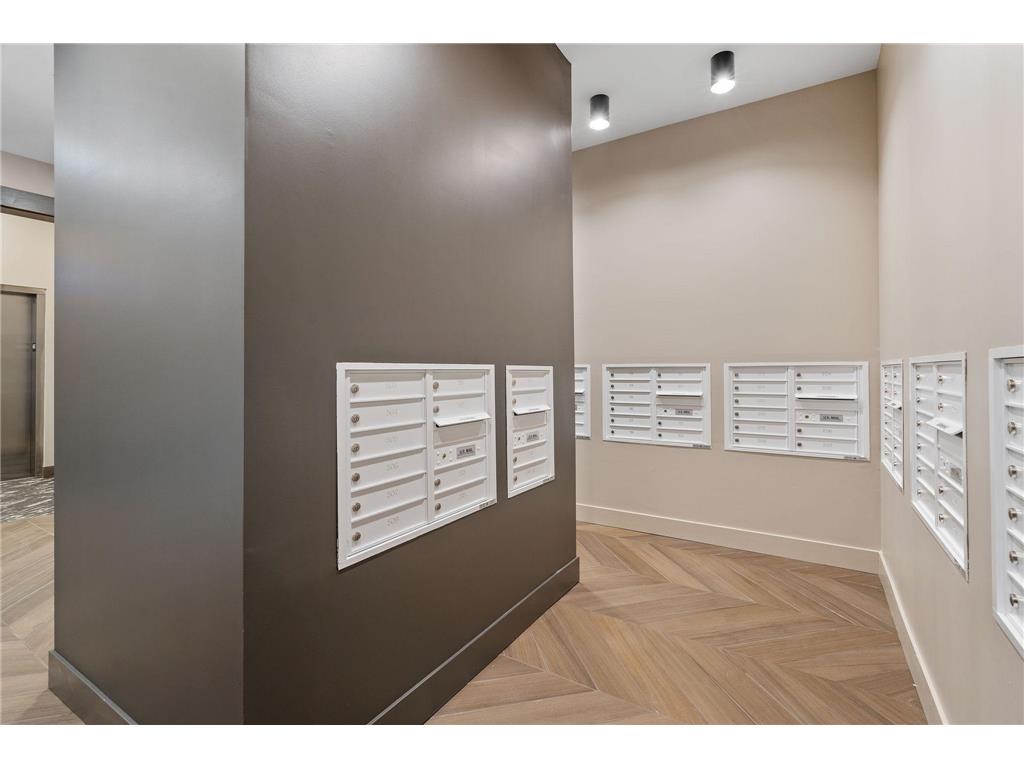 470 Lexington Parkway S #518 Saint Paul MN 55105 6687160 image11