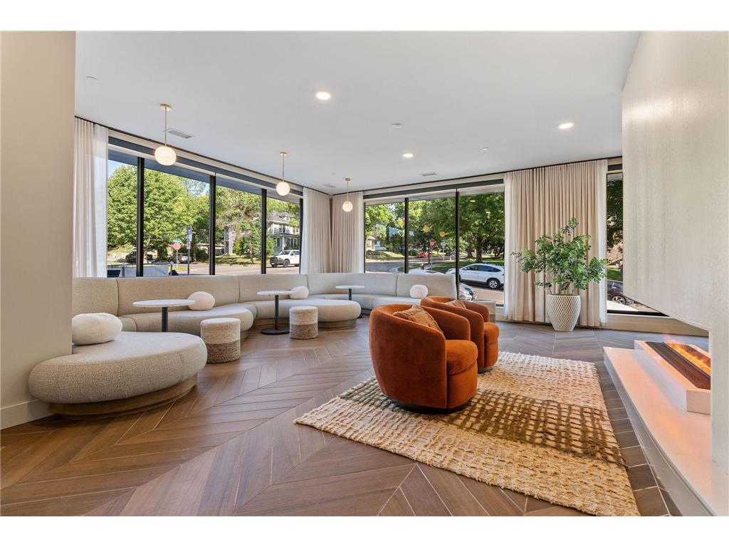470 Lexington Parkway S #518 Saint Paul MN 55105 6687160 image8