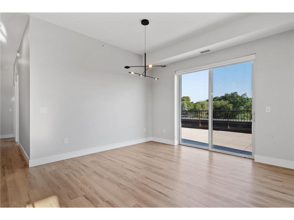 470 Lexington Parkway S #518 Saint Paul MN 55105 7041704 image32