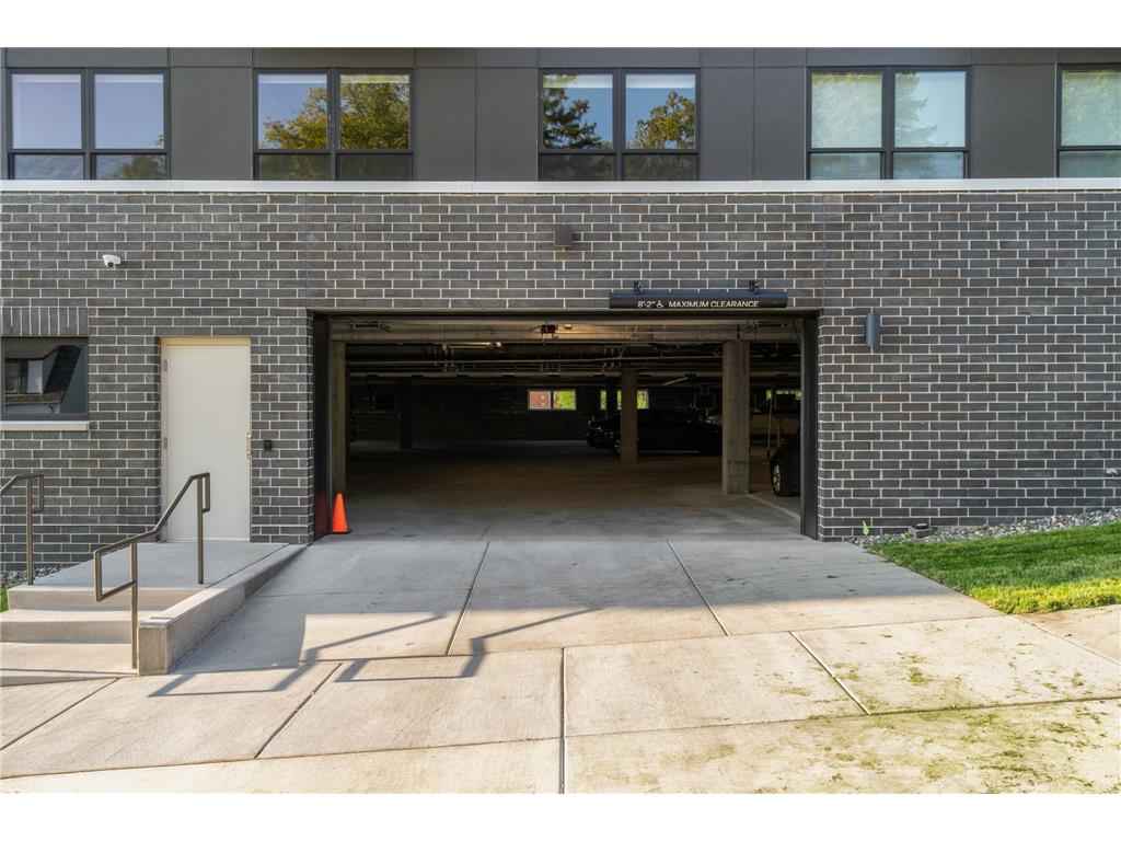 470 Lexington Parkway S #518 Saint Paul MN 55105 7041704 image7